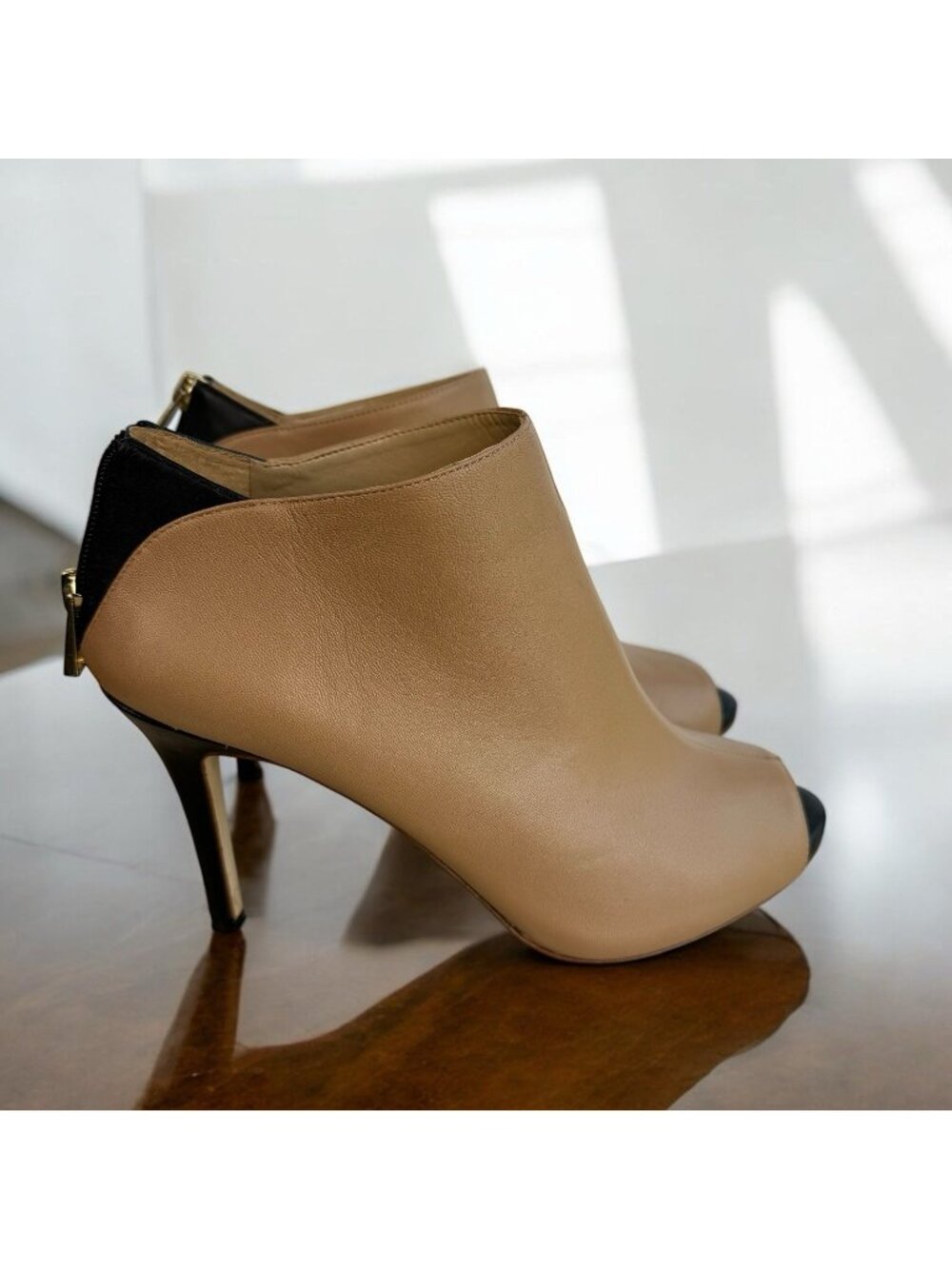 Ann Taylor Natasha Peep Toe Ankle Boot Bootie Heel Tan Leather Womens Size 9 M